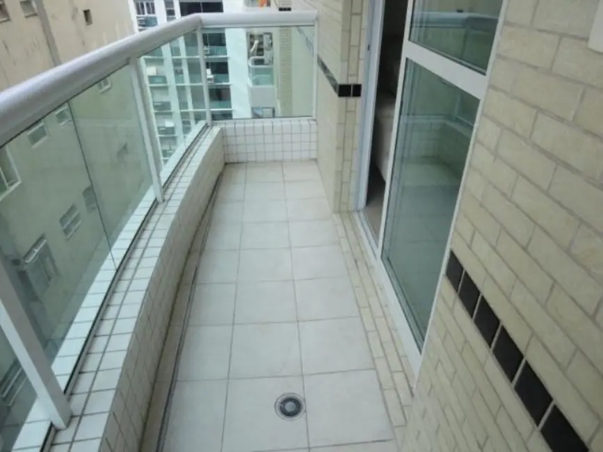 Apartamento com 2 quartos à venda, 80m2 em Gonzaga, Santos - SP - imagem 3 Foto 3 de Apartamento com 2 quartos à venda, 80m2 em Gonzaga, Santos - SP