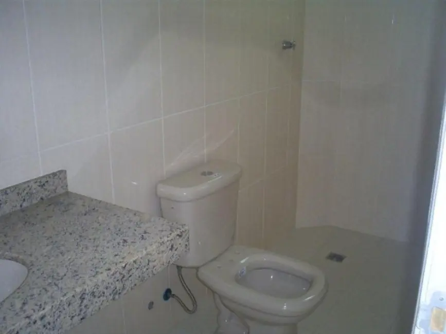 Foto 2 de Casa com 4 quartos à venda, 220m2 em Gonzaga, Santos - SP