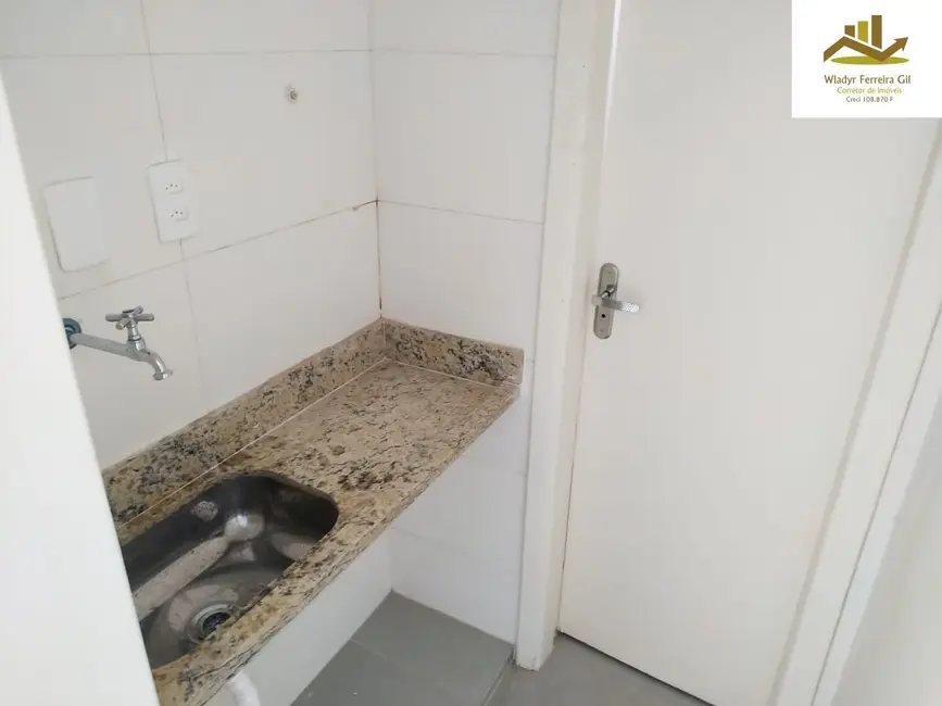 Sala Comercial à venda, 32m2 em Embaré, Santos - SP - imagem 6 Foto 6 de Sala Comercial à venda, 32m2 em Embaré, Santos - SP