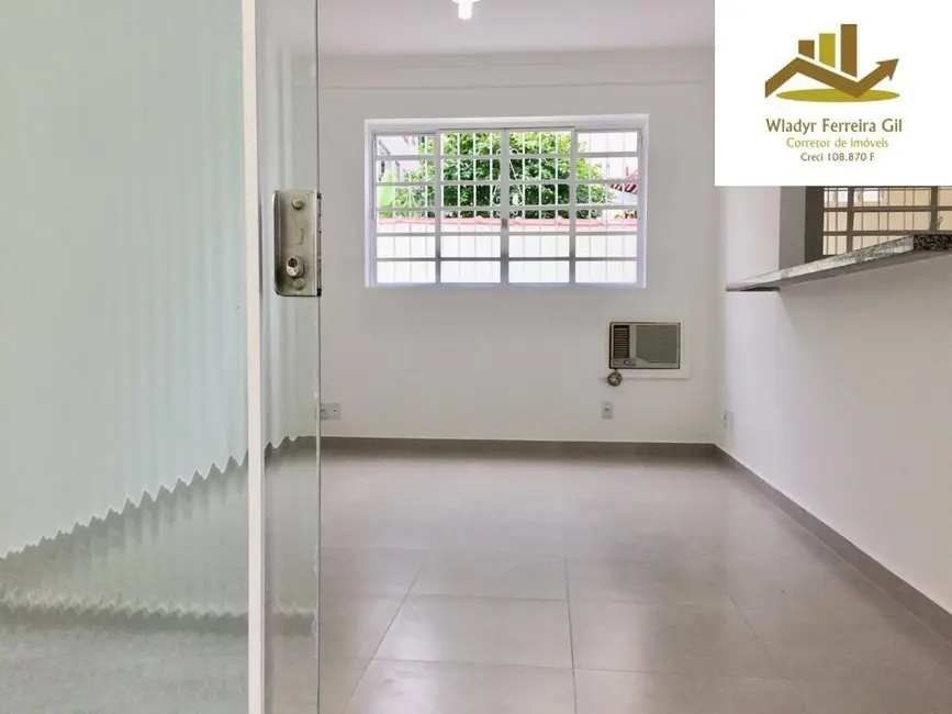 Foto 2 de Apartamento com 2 quartos à venda, 72m2 em Embaré, Santos - SP