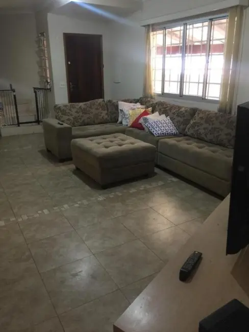 Foto 2 de Sobrado com 3 quartos à venda, 200m2 em Jardim Taboão, São Paulo - SP