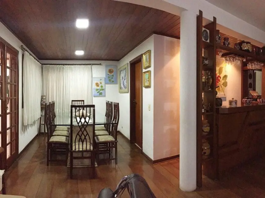 Foto 4 de Sobrado com 4 quartos à venda, 290m2 em Jardim Jussara, São Paulo - SP