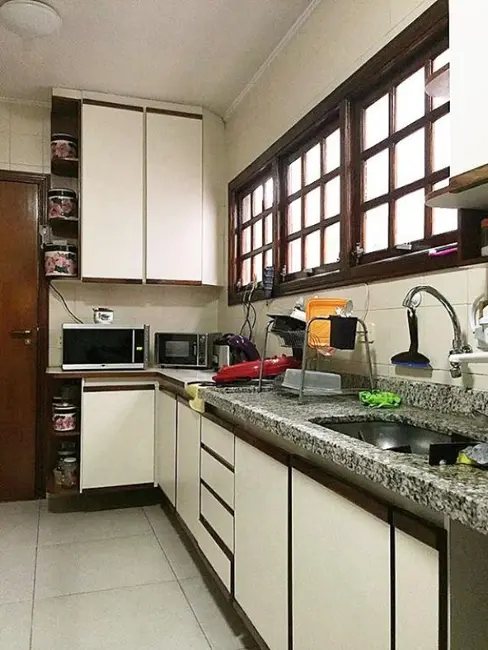 Foto 9 de Sobrado com 4 quartos à venda, 290m2 em Jardim Jussara, São Paulo - SP