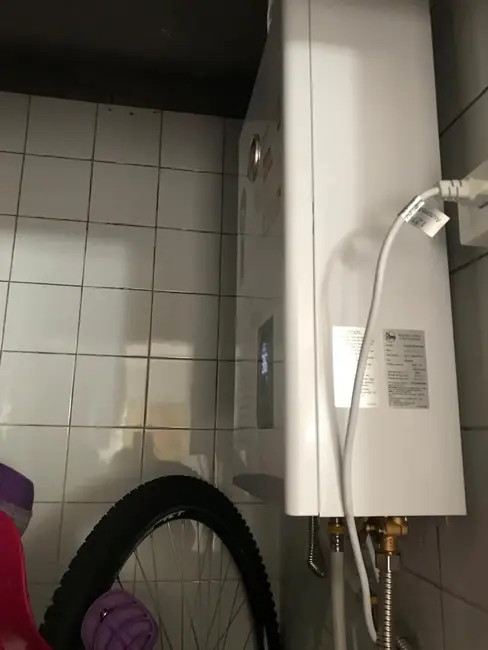 Foto 8 de Sobrado com 3 quartos à venda, 187m2 em Parque Santos Dumont, Taboao Da Serra - SP