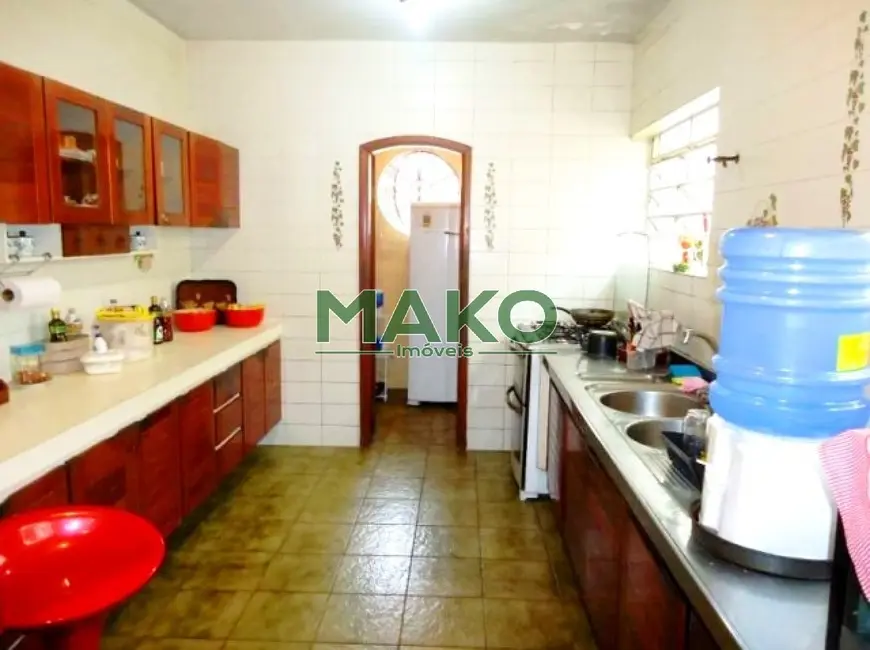 Foto 9 de Sobrado com 3 quartos à venda, 303m2 em Vila Sônia, São Paulo - SP