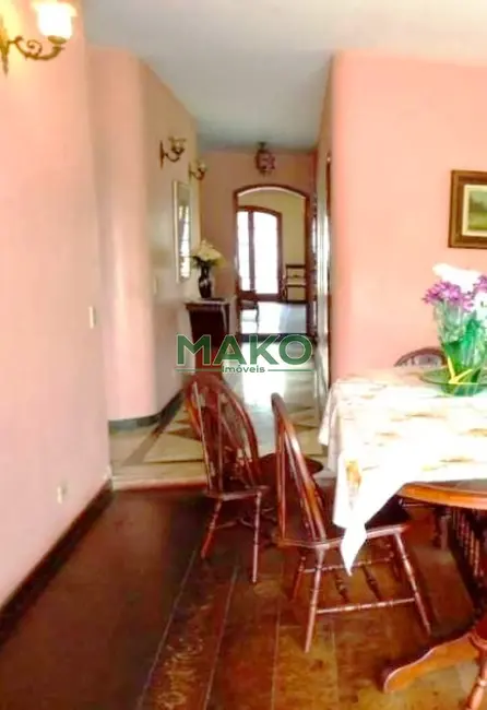 Foto 3 de Sobrado com 3 quartos à venda, 303m2 em Vila Sônia, São Paulo - SP