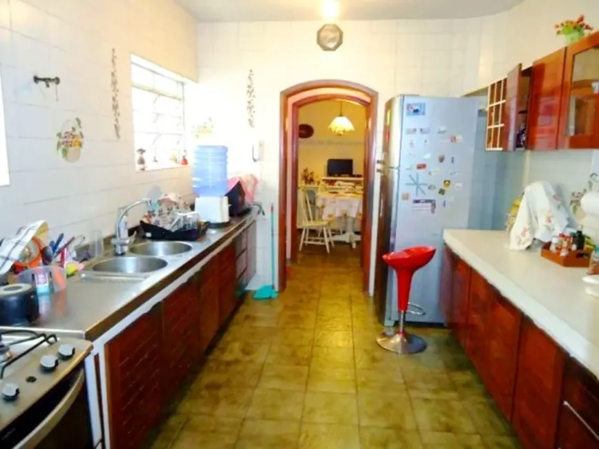 Sobrado com 3 quartos à venda, 303m2 em Vila Sônia, São Paulo - SP - imagem 8 Foto 8 de Sobrado com 3 quartos à venda, 303m2 em Vila Sônia, São Paulo - SP