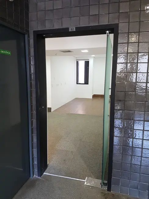 Foto 8 de Sala Comercial à venda e para alugar, 140m2 em Cidade Monções, São Paulo - SP