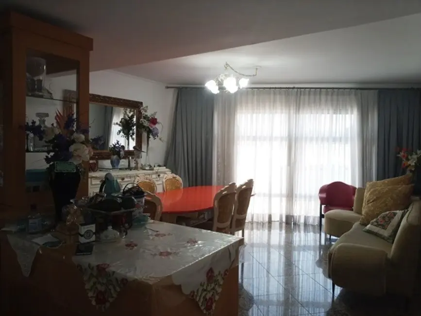 Sobrado com 5 quartos à venda, 263m2 em Vila Sônia, São Paulo - SP - imagem 3 Foto 3 de Sobrado com 5 quartos à venda, 263m2 em Vila Sônia, São Paulo - SP