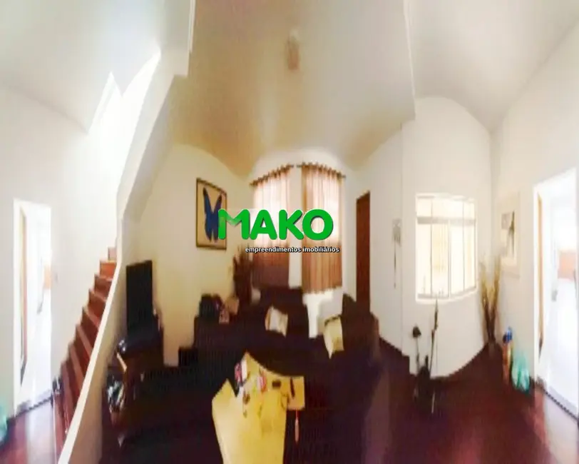 Foto 4 de Sobrado com 4 quartos à venda, 250m2 em Vila Sônia, São Paulo - SP