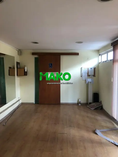 Foto 3 de Casa com 5 quartos à venda e para alugar, 240m2 em Ferreira, São Paulo - SP