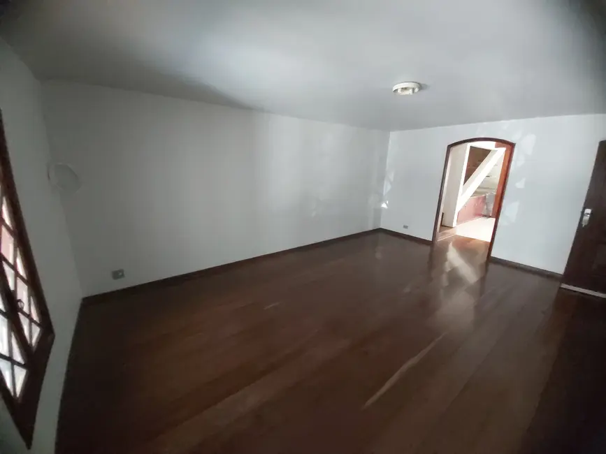 Foto 6 de Casa com 3 quartos para alugar, 280m2 em Jardim das Vertentes, São Paulo - SP