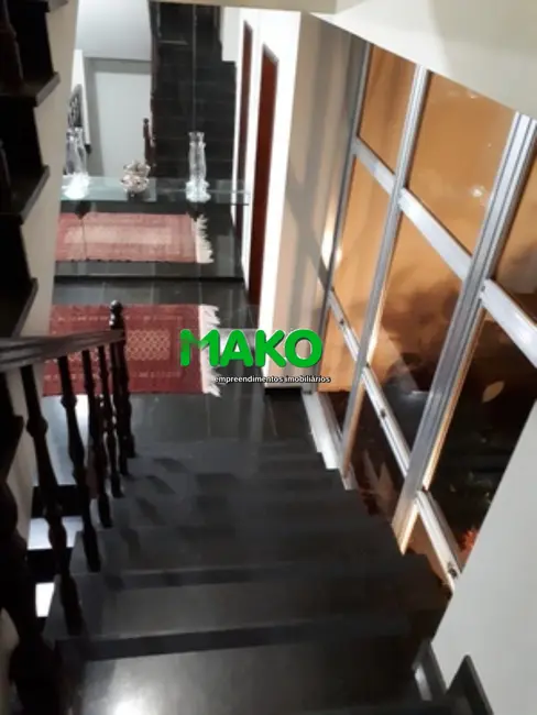 Foto 3 de Casa com 4 quartos à venda, 483m2 em Jardim Guedala, São Paulo - SP