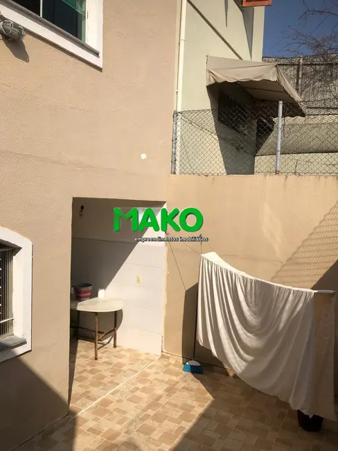 Sobrado com 3 quartos à venda, 190m2 em Jardim Colombo, São Paulo - SP - imagem 2 Foto 2 de Sobrado com 3 quartos à venda, 190m2 em Jardim Colombo, São Paulo - SP