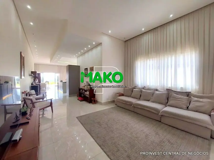 Casa com 4 quartos à venda, 364m2 em Chácaras São Carlos, Cotia - SP - imagem 6 Foto 6 de Casa com 4 quartos à venda, 364m2 em Chácaras São Carlos, Cotia - SP