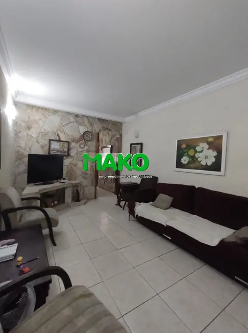 Sobrado com 5 quartos para alugar, 100m2 em Ferreira, São Paulo - SP - imagem 6 Foto 6 de Sobrado com 5 quartos para alugar, 100m2 em Ferreira, São Paulo - SP