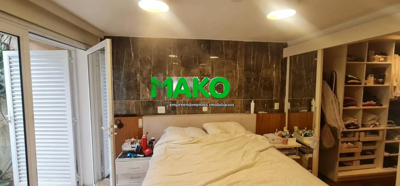 Foto 1 de Casa com 5 quartos para alugar, 470m2 em São Paulo - SP