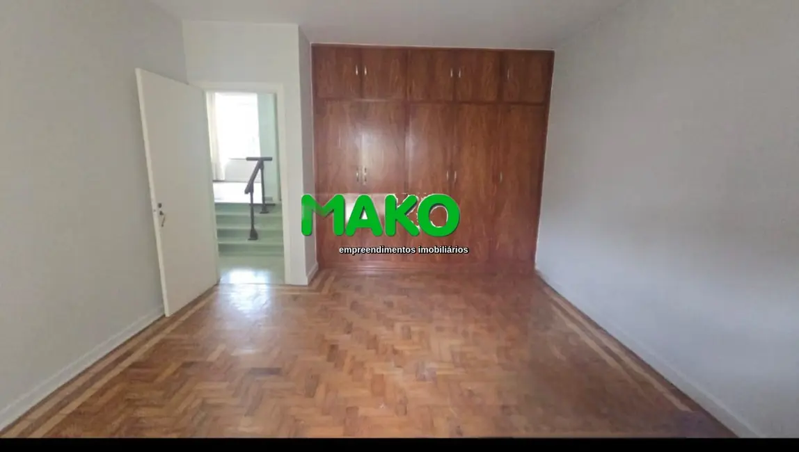 Foto 9 de Casa com 3 quartos à venda, 181m2 em Jardim Londrina, São Paulo - SP