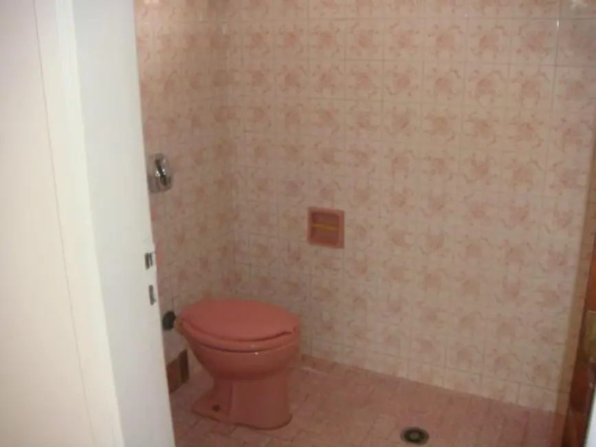 Foto 3 de Sobrado com 3 quartos para alugar, 150m2 em Ferreira, São Paulo - SP