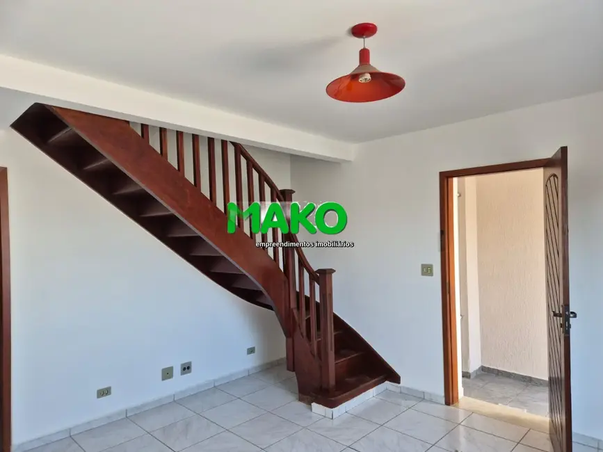 Foto 4 de Sobrado com 2 quartos para alugar, 125m2 em Vila Sônia, São Paulo - SP