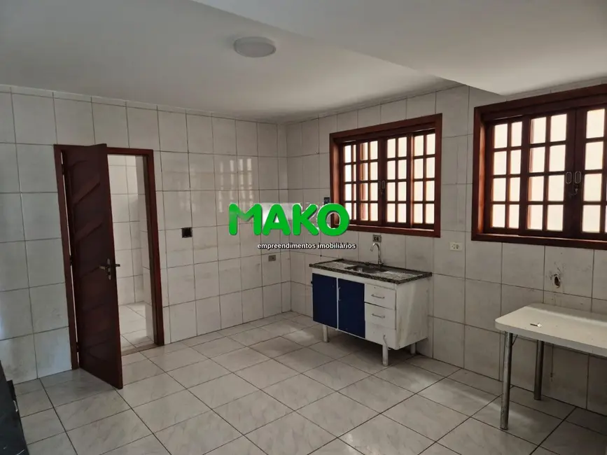 Foto 2 de Sobrado com 2 quartos para alugar, 125m2 em Vila Sônia, São Paulo - SP