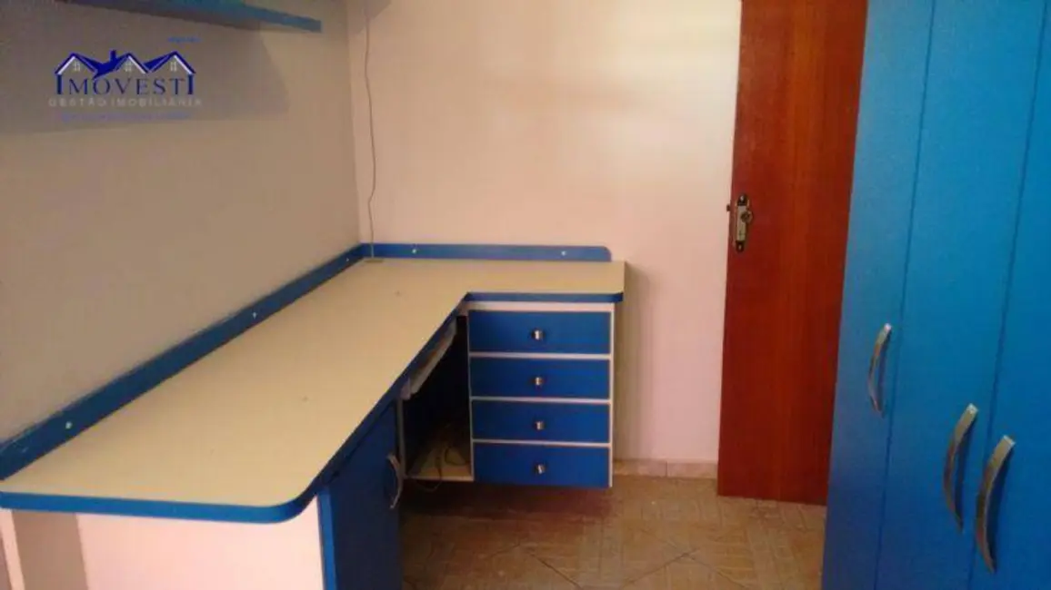 Casa com 3 quartos à venda, 360m2 em Centro, Marica - RJ - imagem 8 Foto 8 de Casa com 3 quartos à venda, 360m2 em Centro, Marica - RJ