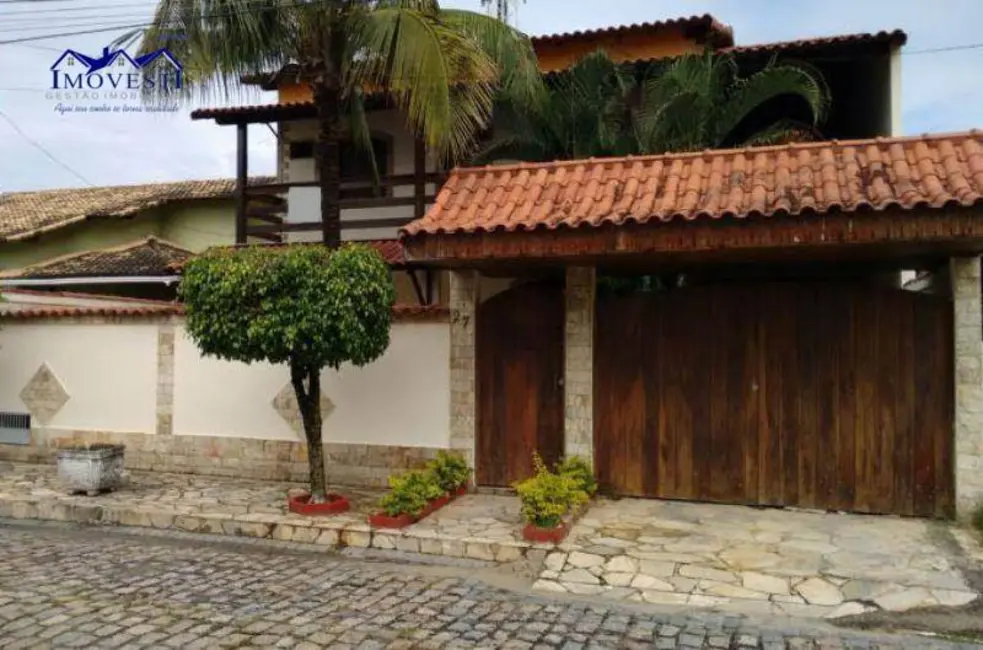 Foto 1 de Casa com 3 quartos à venda, 360m2 em Centro, Marica - RJ