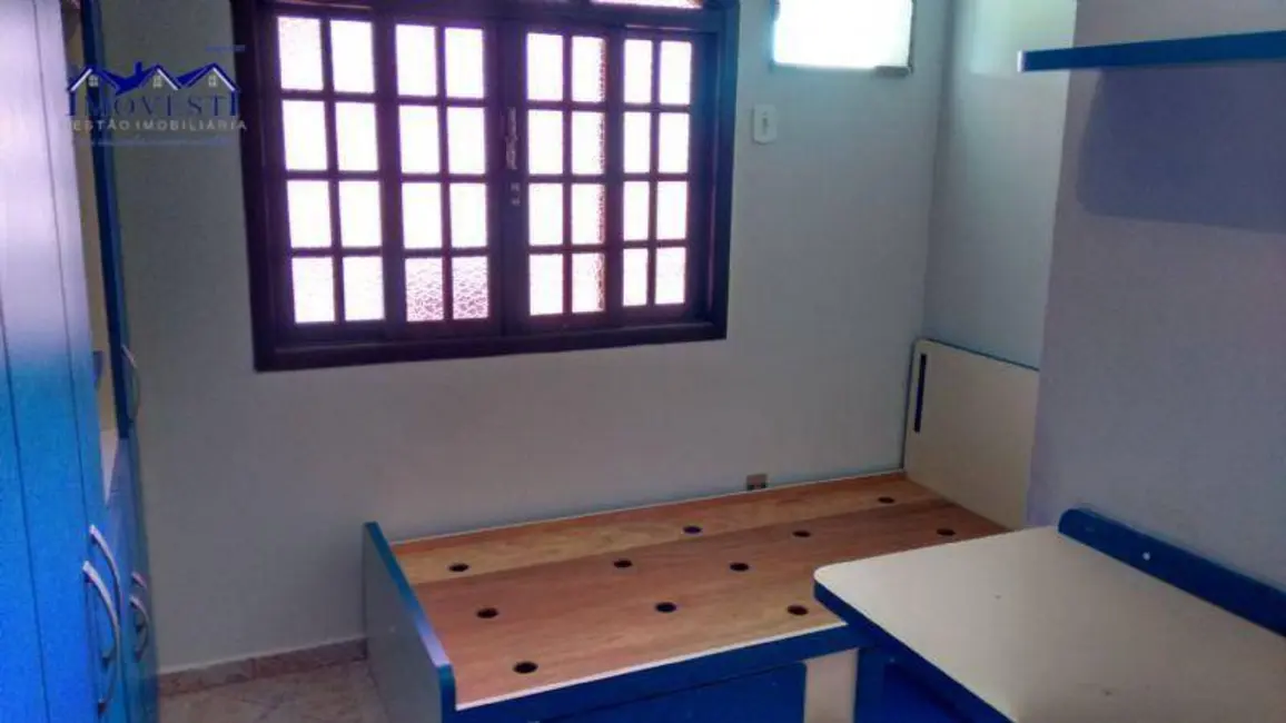 Foto 9 de Casa com 3 quartos à venda, 360m2 em Centro, Marica - RJ