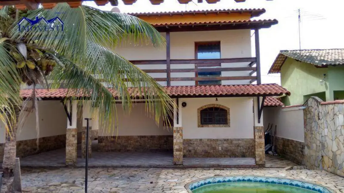 Foto 2 de Casa com 3 quartos à venda, 360m2 em Centro, Marica - RJ