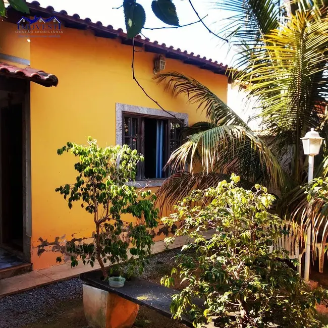 Foto 1 de Casa com 2 quartos à venda, 390m2 em Jardim Atlântico Central (Itaipuaçu), Marica - RJ