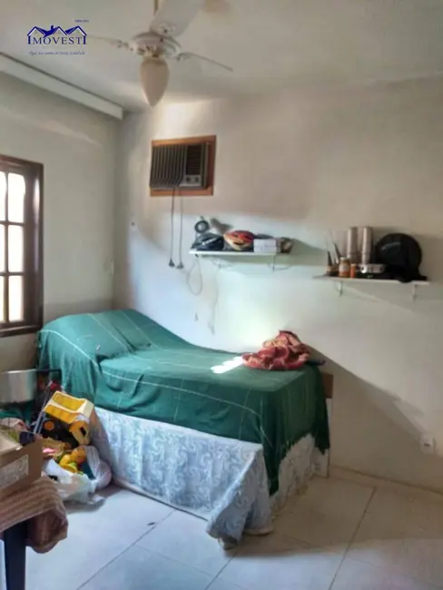 Foto 6 de Casa com 2 quartos à venda, 390m2 em Jardim Atlântico Central (Itaipuaçu), Marica - RJ