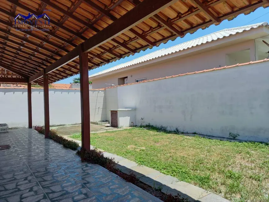 Foto 6 de Casa com 2 quartos à venda, 263m2 em Marica - RJ