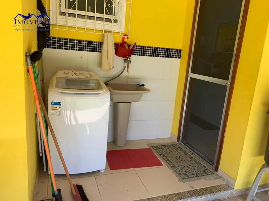 Foto 6 de Casa com 3 quartos à venda, 360m2 em Parque Nanci, Marica - RJ