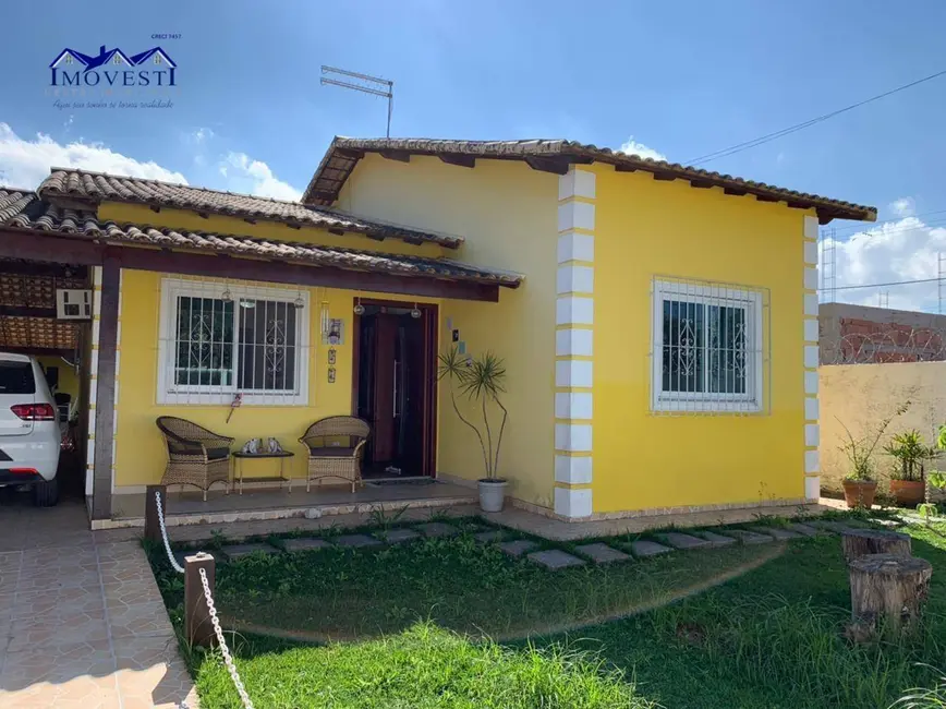 Foto 1 de Casa com 3 quartos à venda, 360m2 em Parque Nanci, Marica - RJ