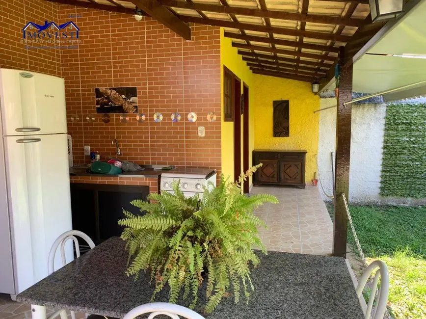 Foto 7 de Casa com 3 quartos à venda, 360m2 em Parque Nanci, Marica - RJ