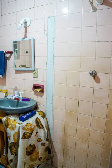 Foto 6 de Casa com 5 quartos para alugar, 110m2 em Centro, Marica - RJ