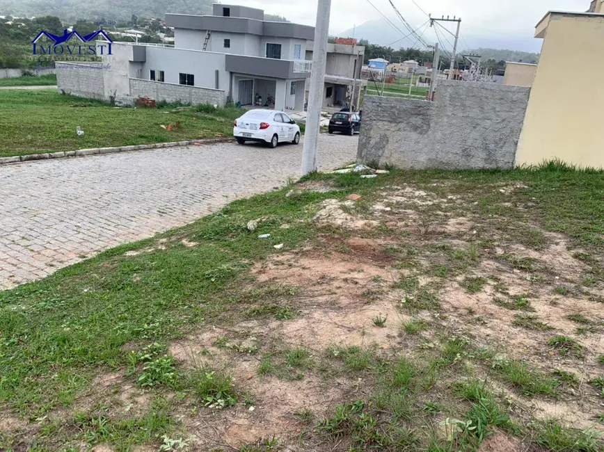 Foto 3 de Terreno / Lote à venda, 240m2 em Pindobas, Marica - RJ