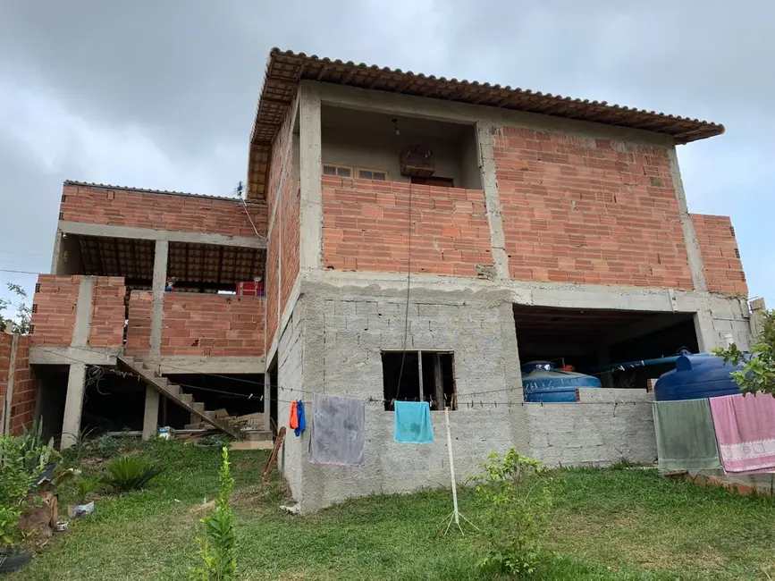 Foto 9 de Casa com 2 quartos à venda, 360m2 em Jacaroá, Marica - RJ