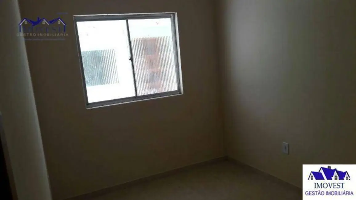 Foto 4 de Kitnet com 1 quarto para alugar em Jacaroá, Marica - RJ