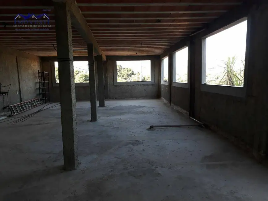 Casa com 2 quartos à venda, 525m2 em Marica - RJ - imagem 8 Foto 8 de Casa com 2 quartos à venda, 525m2 em Marica - RJ