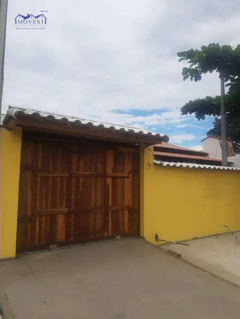 Foto 4 de Casa com 2 quartos à venda, 240m2 em Marica - RJ