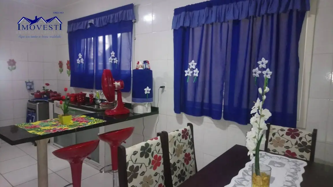 Foto 9 de Casa com 2 quartos à venda, 85m2 em Centro, Marica - RJ