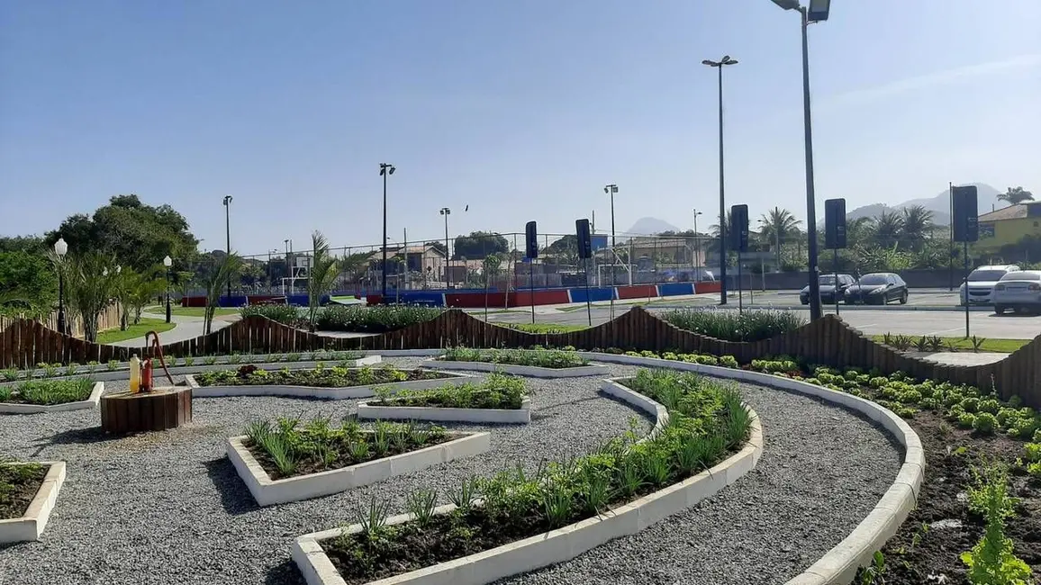 Foto 6 de Terreno / Lote à venda, 874m2 em Parque Nanci, Marica - RJ