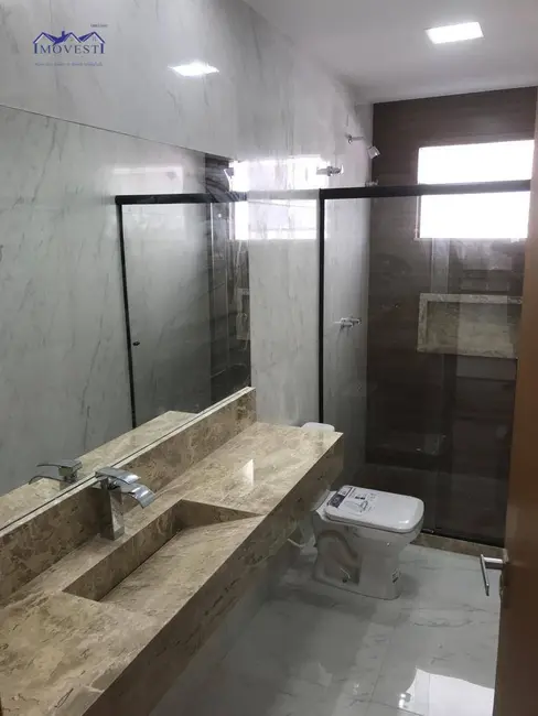 Foto 5 de Casa de Condomínio com 3 quartos à venda, 370m2 em Marica - RJ