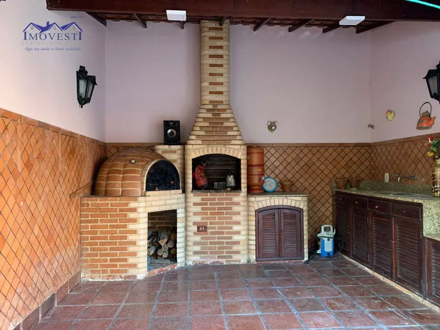Casa de Condomínio com 3 quartos à venda, 102m2 em Centro, Marica - RJ - imagem 9 Foto 9 de Casa de Condomínio com 3 quartos à venda, 102m2 em Centro, Marica - RJ
