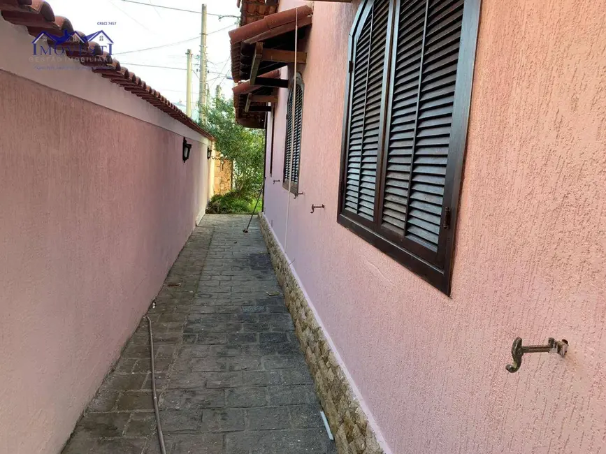 Casa de Condomínio com 3 quartos à venda, 102m2 em Centro, Marica - RJ - imagem 4 Foto 4 de Casa de Condomínio com 3 quartos à venda, 102m2 em Centro, Marica - RJ