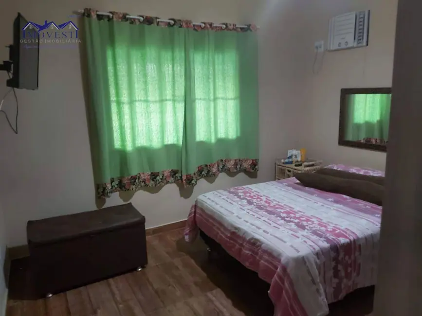 Foto 9 de Casa com 3 quartos à venda, 450m2 em Saquarema - RJ