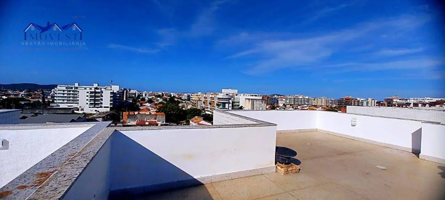 Foto 2 de Cobertura com 3 quartos à venda, 130m2 em Terramar (Tamoios), Cabo Frio - RJ