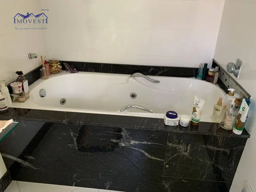 Casa com 5 quartos à venda, 920m2 em Marica - RJ - imagem 5 Foto 5 de Casa com 5 quartos à venda, 920m2 em Marica - RJ