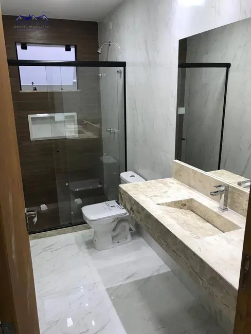 Foto 6 de Casa de Condomínio com 3 quartos à venda, 370m2 em Marica - RJ